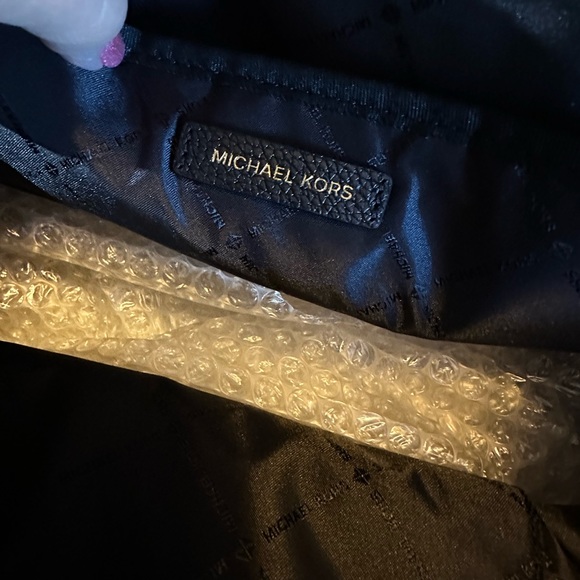 MICHAEL KORS❤️ Unisex~PEBBLED LEATHER BACKPACK~New with tag. - Picture 5 of 13